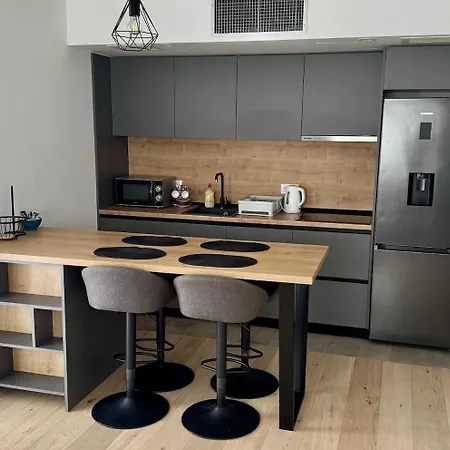 Lux Waves 2bdr With Private Parking Apartment Sarajevo